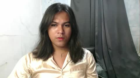 Ellez online show from September 23, 4:21 pm