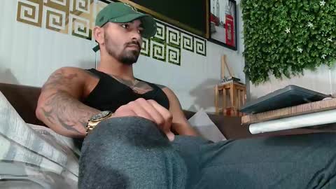 BLACKREIGNX online show from February 4, 5:41 pm