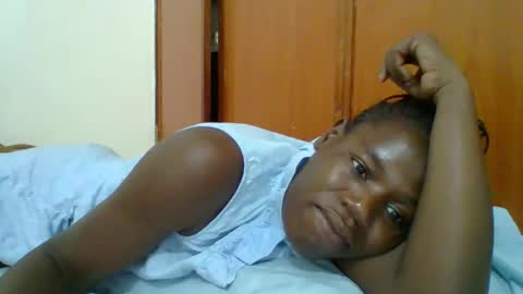 SARAH online show from November 12, 3:23 pm