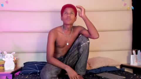 Snapshot of blackshame_x chatting on March 28, 12:21 am blackshame_x online show from March 28, 12:21 am