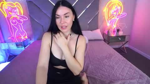 blacksilkqueen online show from November 21, 8:46 am