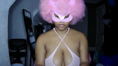 Queen Siren online show from December 15, 3:56 am