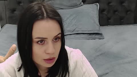 Mira online show from December 2, 2:41 pm