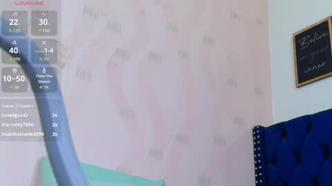 Tifffany bllom online show from March 31, 2:57 am