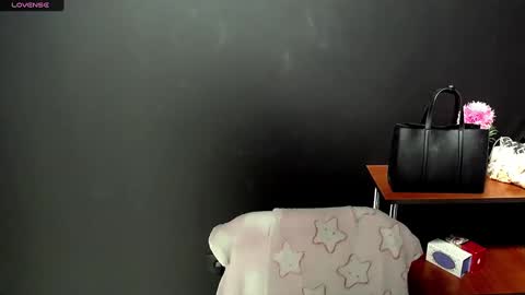 Ivy online show from February 23, 1:53 pm