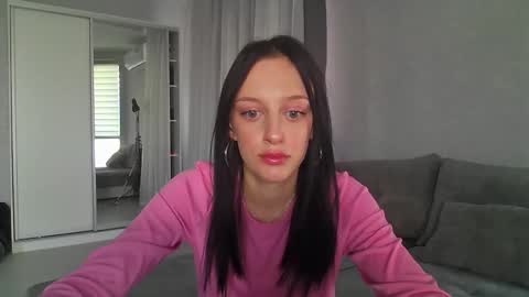 Ivy online show from September 13, 2:06 pm