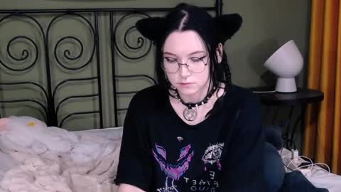 blacky_tea online show from March 8, 2:45 am