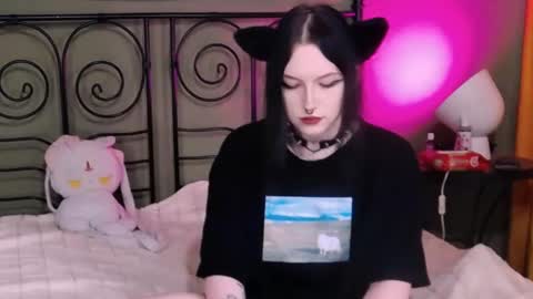 blacky_tea online show from October 25, 9:39 am