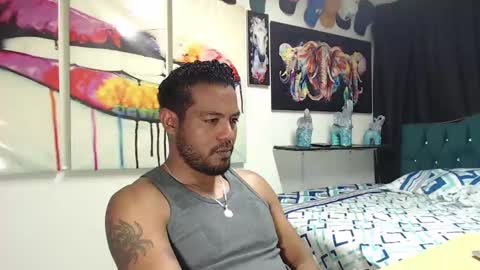 Snapshot of blade_foxx chatting on December 19, 2:34 am Richard online show from December 19, 2:34 am