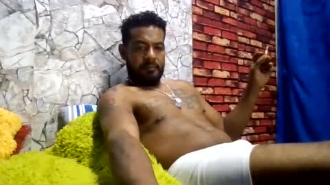 Snapshot of blade_foxx chatting on July 17, 1:56 am Richard online show from July 17, 1:56 am