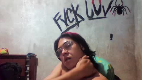 Snapshot of blade_sensual chatting on December 2, 3:56 am blade_sensual online show from December 2, 3:56 am