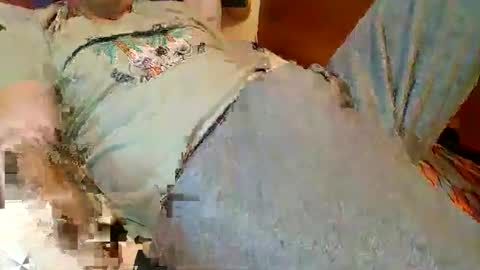 Snapshot of blagoy07 chatting on December 2, 2:23 pm blagoy07 online show from December 2, 2:23 pm