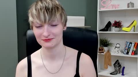 Blair online show from September 16, 6:14 am