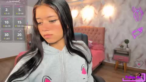 Blair  online show from October 10, 11:42 am