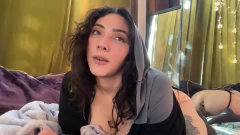 Blair online show from October 12, 3:55 pm