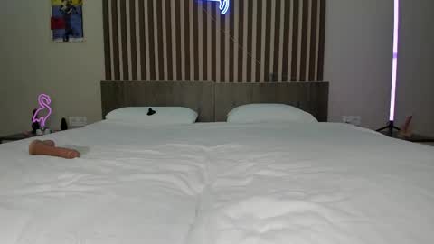 blaire 18 online show from May 3, 2:06 am
