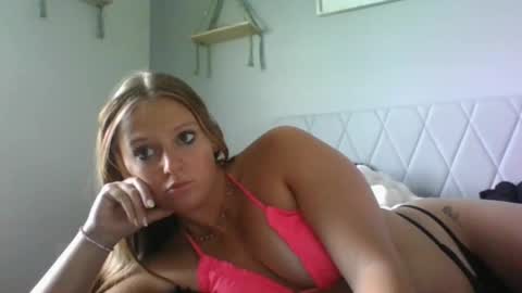 Snapshot of blairmorgan chatting on May 27, 4:48 pm blairmorgan online show from May 27, 4:48 pm