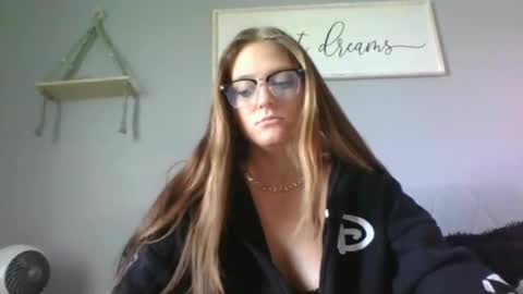Snapshot of blairmorgan chatting on May 28, 8:28 pm blairmorgan online show from May 28, 8:28 pm