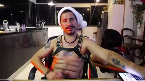 Snapshot of blakedavid69 chatting on December 25, 10:28 am David online show from December 25, 10:28 am