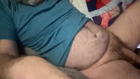 Snapshot of blakehairy chatting on February 15, 8:38 pm newguy otter hairy online show from February 15, 8:38 pm