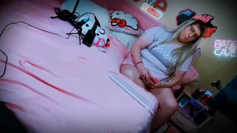 Snapshot of blakelytgirl chatting on June 30, 8:04 am Blakely Morningstar online show from June 30, 8:04 am