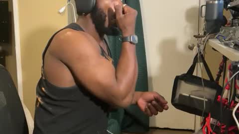 Snapshot of blakjag chatting on November 11, 5:40 am Blackjag00 online show from November 11, 5:40 am