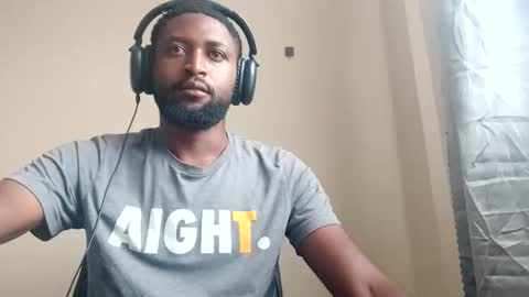 Snapshot of blakmoufaka chatting on February 21, 6:25 am blakmoufaka online show from February 21, 6:25 am