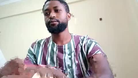 Snapshot of blakmoufaka chatting on February 27, 4:01 am blakmoufaka online show from February 27, 4:01 am