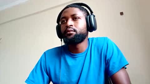 Snapshot of blakmoufaka chatting on February 28, 7:20 am blakmoufaka online show from February 28, 7:20 am