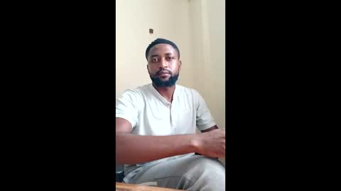 Snapshot of blakmoufaka chatting on March 7, 6:21 am blakmoufaka online show from March 7, 6:21 am