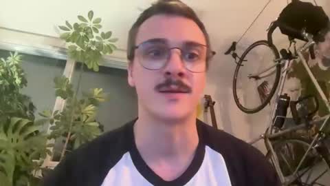 Snapshot of blamingos chatting on February 27, 1:27 am blamingos online show from February 27, 1:27 am