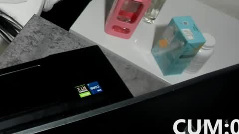 MY VIDEOS THAT WILL MAKE YOU CUM -  online show from April 6, 9:05 pm