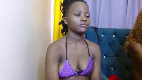 Snapshot of blaq_cherry chatting on November 5, 7:52 am cherry online show from November 5, 7:52 am