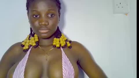 Snapshot of blaq_melanin chatting on November 30, 11:58 am nikky00 online show from November 30, 11:58 am