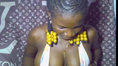 Snapshot of blaq_melanin chatting on December 3, 8:12 am nikky00 online show from December 3, 8:12 am