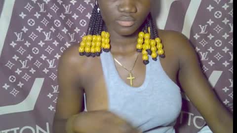 Snapshot of blaq_melanin chatting on December 4, 8:12 am nikky00 online show from December 4, 8:12 am