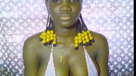 Snapshot of blaq_melanin chatting on December 5, 7:50 am nikky00 online show from December 5, 7:50 am