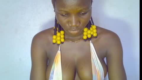 nikky00 online show from February 6, 10:18 am