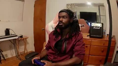 Snapshot of blaqjay chatting on November 19, 1:05 am BlaqJay online show from November 19, 1:05 am