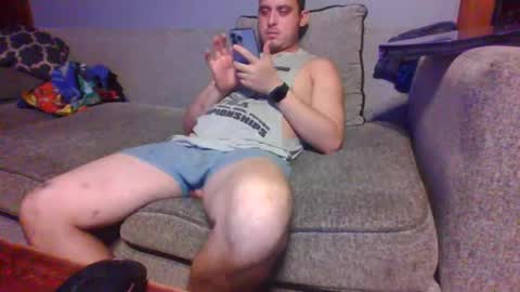 Snapshot of blaw_1321 chatting on October 9, 7:50 am blaw_1321 online show from October 9, 7:50 am