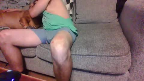 Snapshot of blaw_1321 chatting on November 11, 8:36 am blaw_1321 online show from November 11, 8:36 am