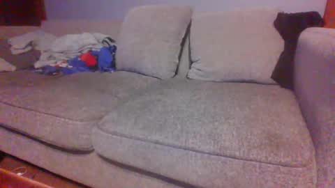 Snapshot of blaw_1321 chatting on December 5, 8:34 am blaw_1321 online show from December 5, 8:34 am