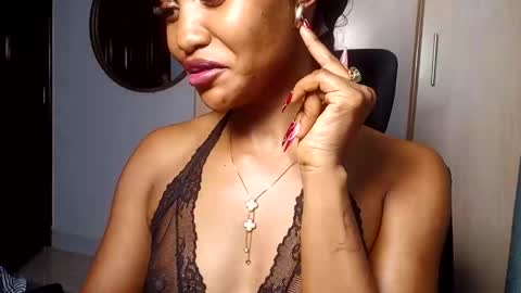 Snapshot of blaxbird chatting on March 5, 12:17 am Hot ronn online show from March 5, 12:17 am