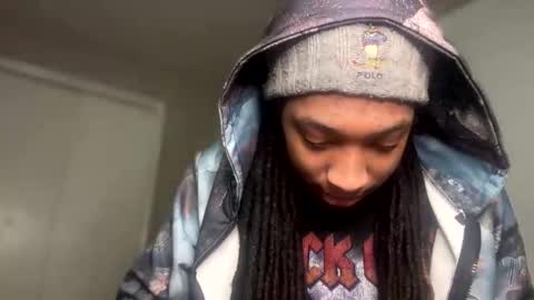 Snapshot of blaxkasta chatting on November 3, 3:19 am Black Clover online show from November 3, 3:19 am