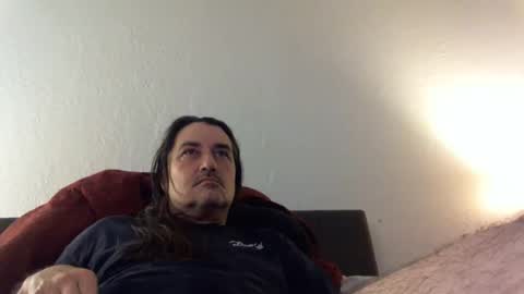 Snapshot of blazinawin chatting on June 5, 1:45 am FreshCut online show from June 5, 1:45 am