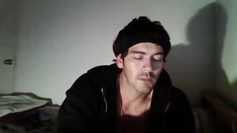 Snapshot of blckhorse19 chatting on February 18, 6:15 am blckhorse19 online show from February 18, 6:15 am
