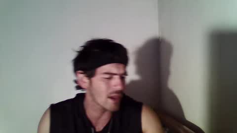 Snapshot of blckhorse19 chatting on February 19, 5:16 am blckhorse19 online show from February 19, 5:16 am