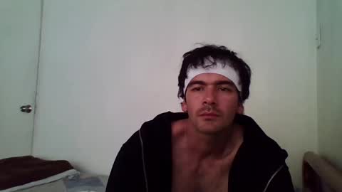 Snapshot of blckhorse19 chatting on February 20, 6:46 pm blckhorse19 online show from February 20, 6:46 pm
