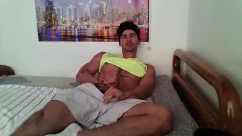 Snapshot of blckhorse19 chatting on February 26, 12:25 pm blckhorse19 online show from February 26, 12:25 pm