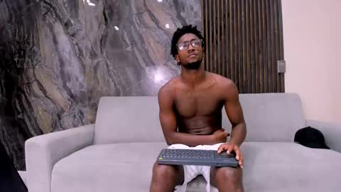 The Best Models online show from February 24, 2:04 pm